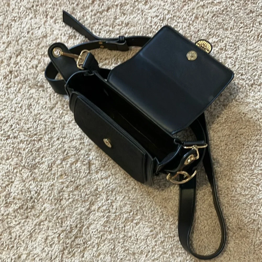Black Saddle Crossbody Bag with Gold Ring Accent - Picture 7 of 7